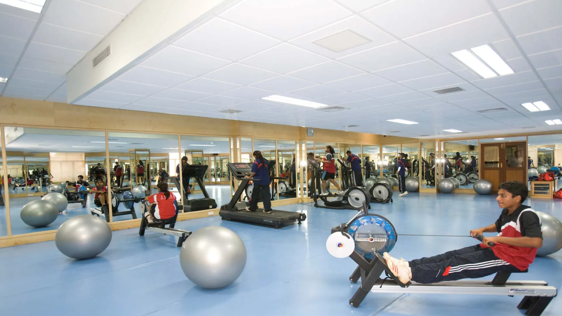 Strength and conditioning gym